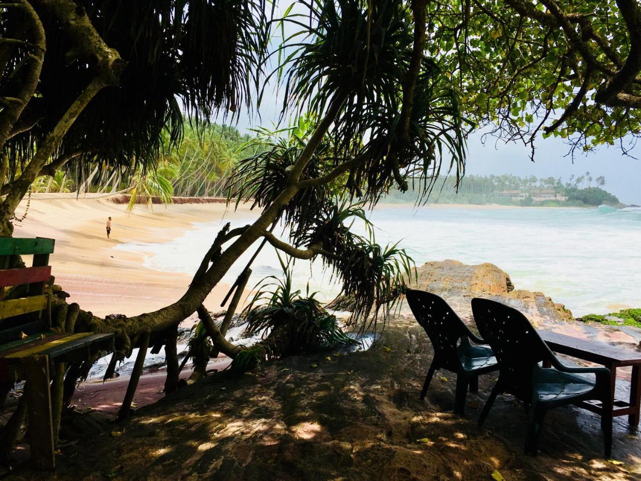 Amour Surf Tangalle Luaran gambar